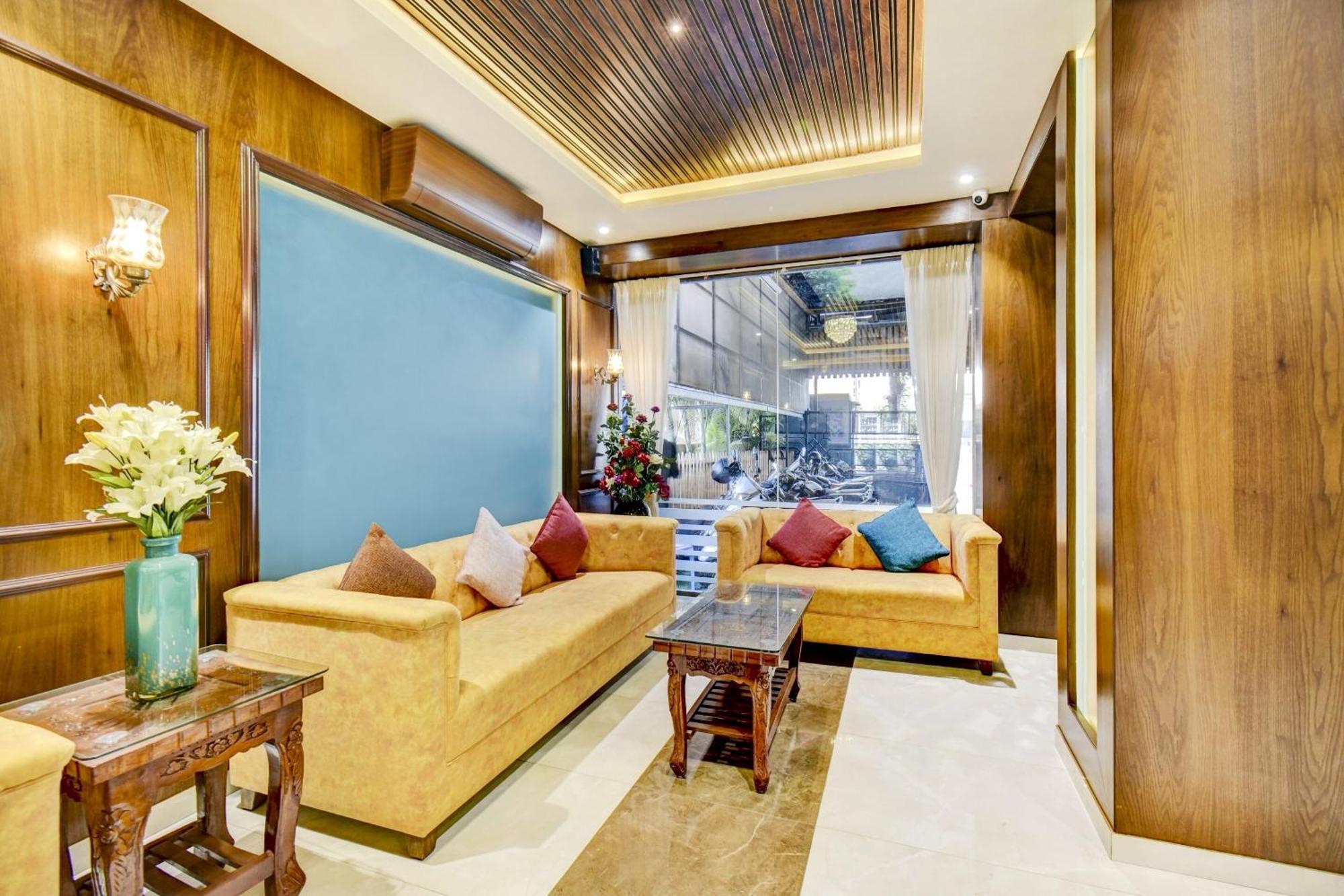 Hotel Townhouse Oak Chaitanya Executive Near Fun Time Multiplex Pune